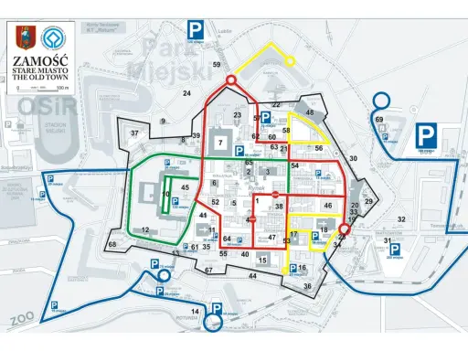 Mapa Zamościa z zaznaczonymi trasami spacerowymi i parkingami. Odkryj zamość atrakcje, zwiedzając fortyfikacje i rynek.