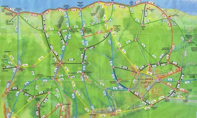 Mapa turystyczna Karkonoszy z zaznaczonymi szlakami. Widoczne są nazwy miejscowości, schronisk i przełęczy, a także oznaczenia tras.